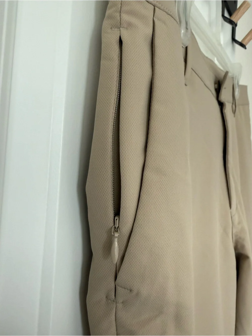 Banana Republic 34x30 Khaki Slim Straight Chino Light Tan Casual Office Wear
